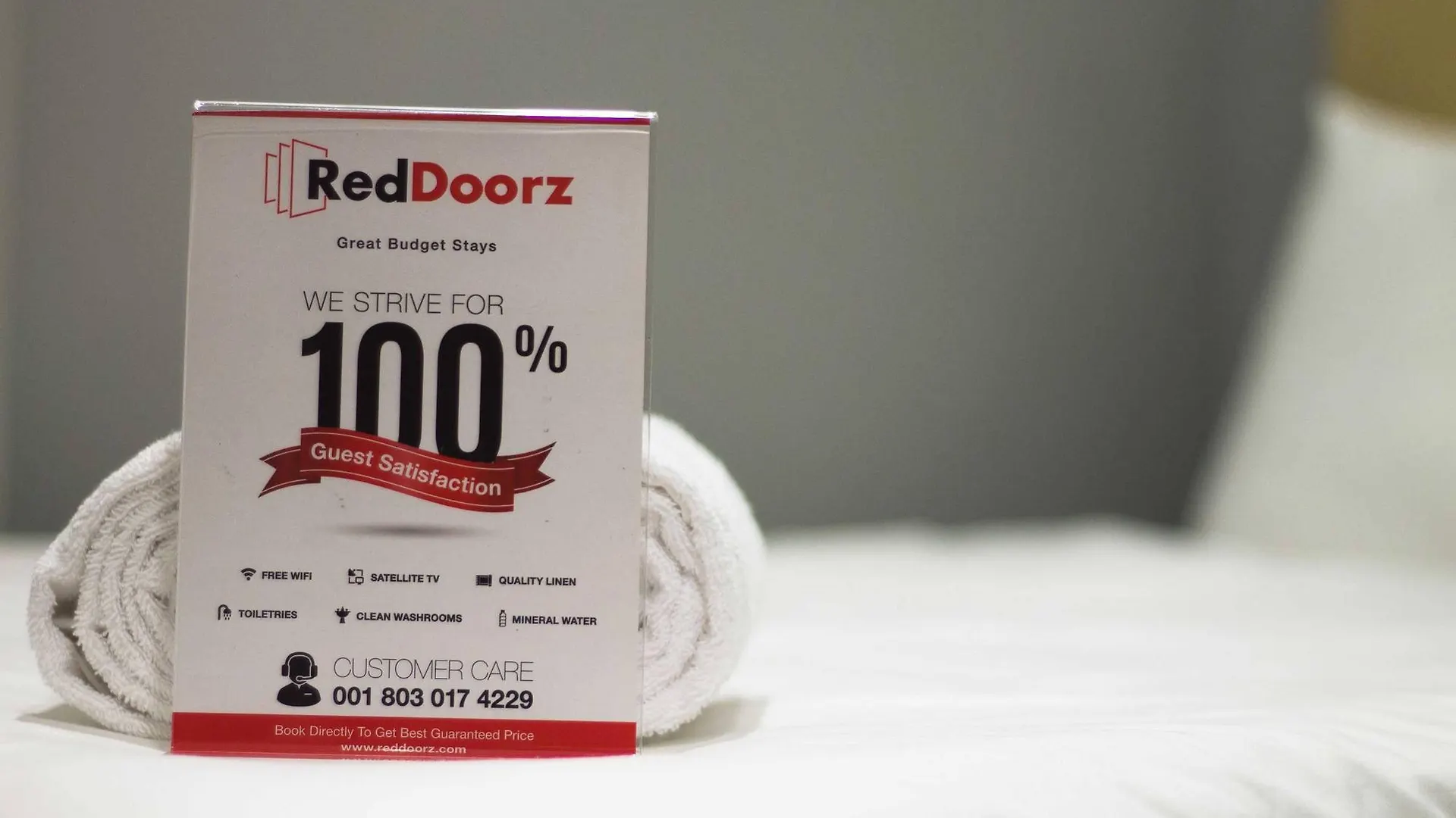 Hotel Reddoorz Plus Near Kuta Square