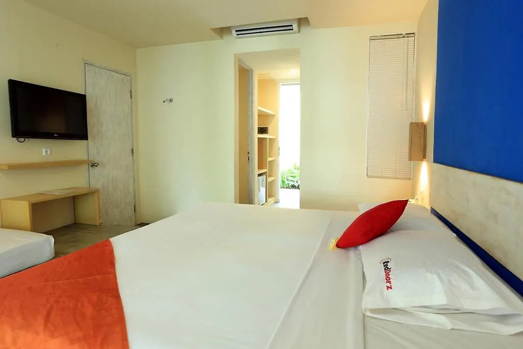 Reddoorz Plus Near Kuta Square location